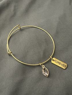 Forever Bangle Charm Bracelet 