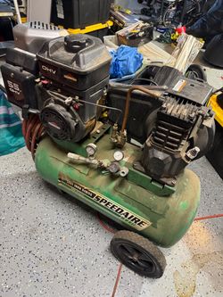Speedaire Cast Iron Series Air Compressor