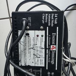 Everest & Jennings 24-volt dual-mode automatic battery charge