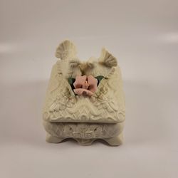 Vintage Small Porcelain Lovebirds Square Trinket Box