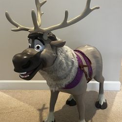 Frozen 2: Play date Sven Ride On Toy