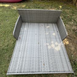 Wicker Patio Daybed