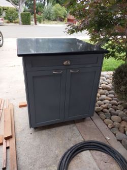 Kitchen Island roll away