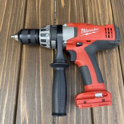 Milwaukee Hammer Driver/drill