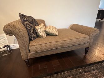 Bernhardt Flair Collection Chaise Lounge & Throw Pillows