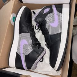 AIR JORDAN 1 MID SE (GS)