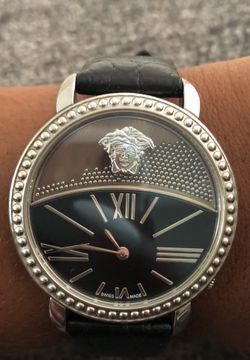 Real leather Versace Watch!!!!!