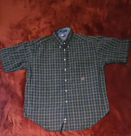 NWOT MENS TOMMY HILFIGER PLAID BUTTON DOWN SHIRT  NAVY BLUE AND GREEN SIZE XL 