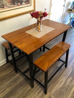 Counter height solid wood dining table set with barstools