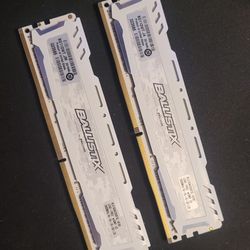 32GB DDR4 RAM 2400Mhz (Memory)