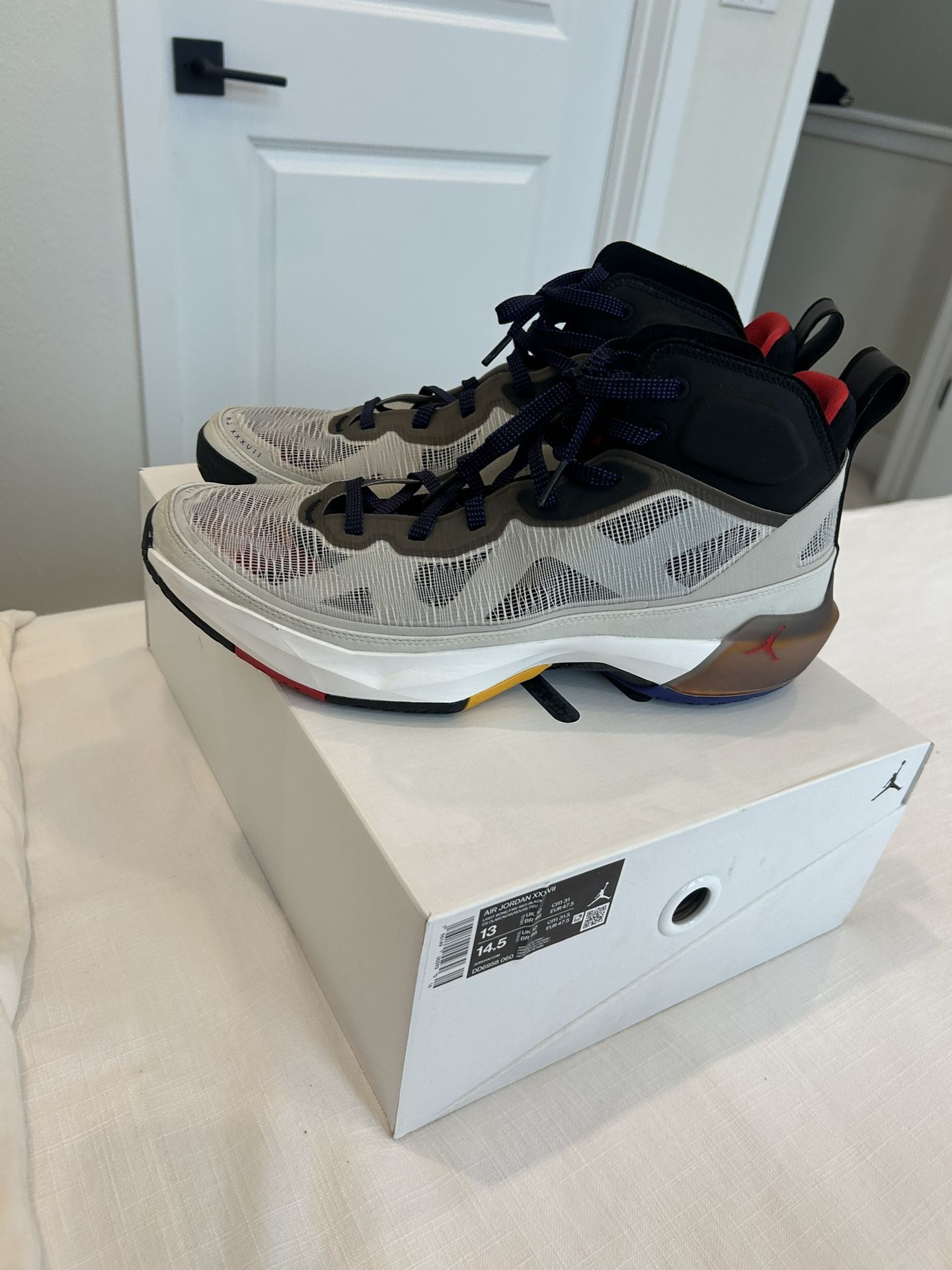 Air Jordan XXXVII Beyond Borders Size 13
