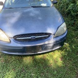 2000 Ford Taurus