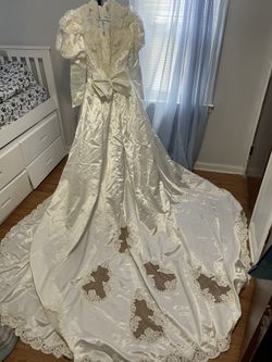 Wedding Dress Size M