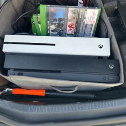 Xbox one X and Slim PS3 Console