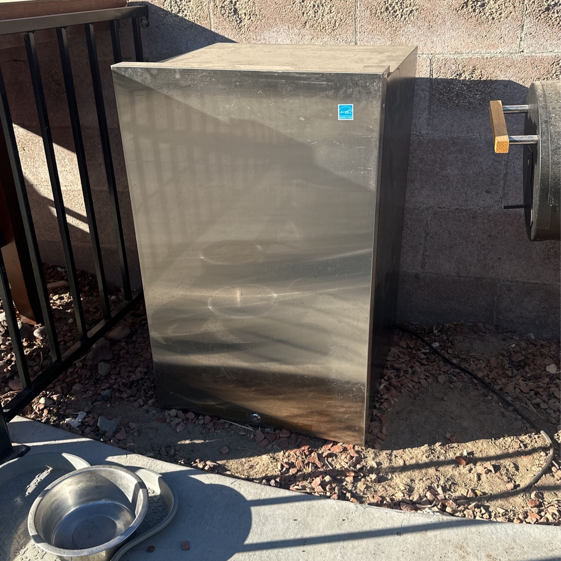 Brand New Never Used Outdoor Fridge With Key for Sale in Lancaster, CA