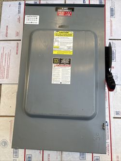 Square D HEAVY DUTY Safety Switch HU364RB 200 Amp 600 Volt Type 3R Series F05