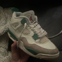 Jordan 4 Nike SB pine Green 