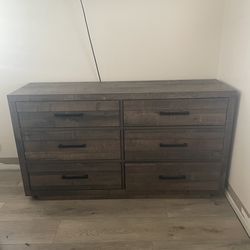Bedroom dresser