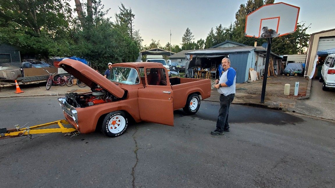 1957 Ford F-100 CUSTOM CAB, SHORT WIDE BOx. 