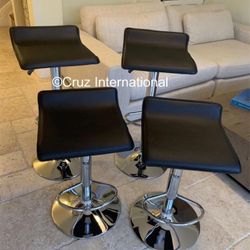 New 2 Black Bar Stools 