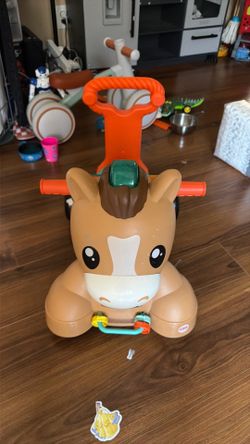 Toddler horse ride