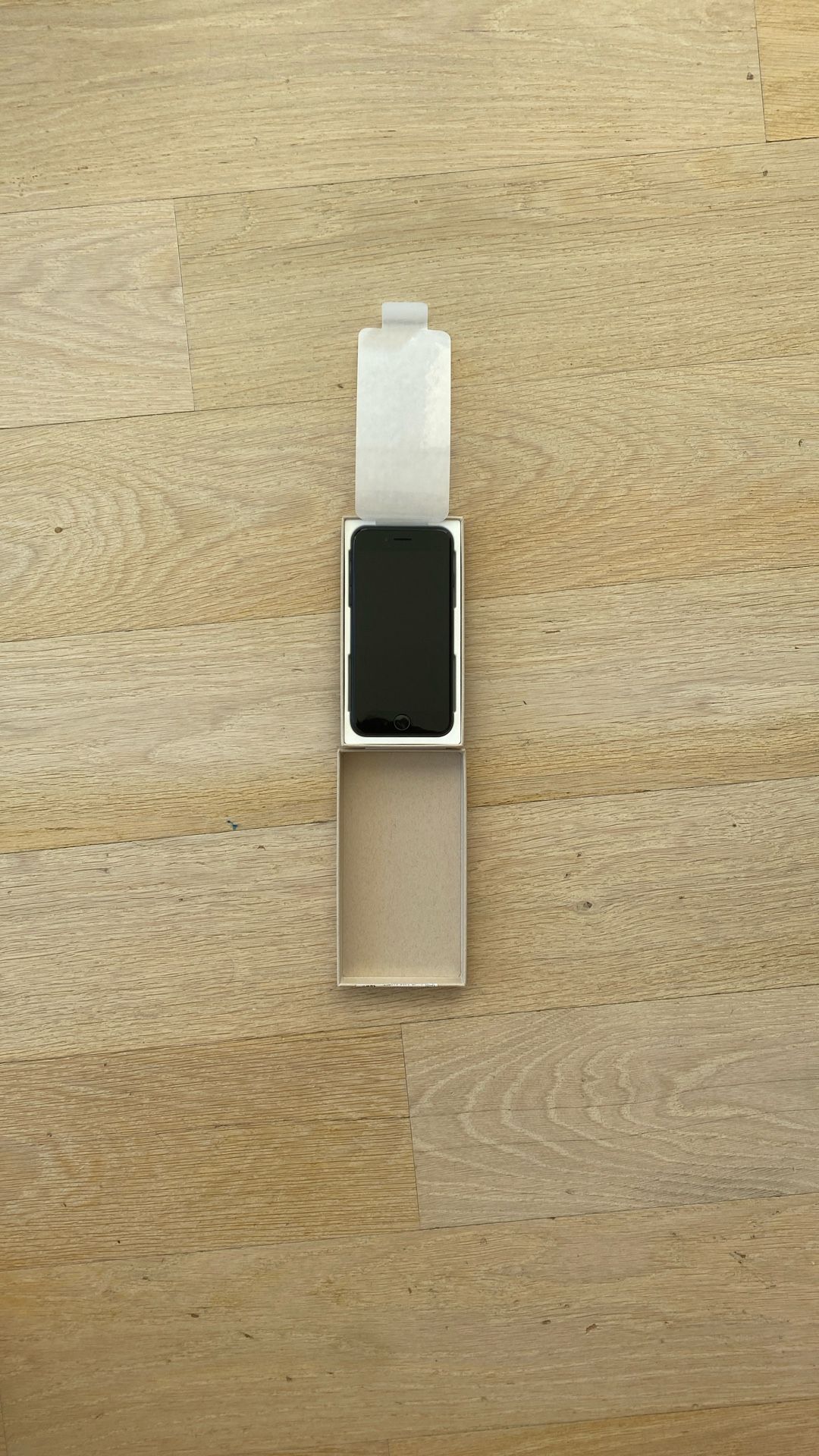 iPhone SE Version 3 64GB