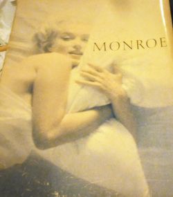Marilyn Monroe 195 Page Book
