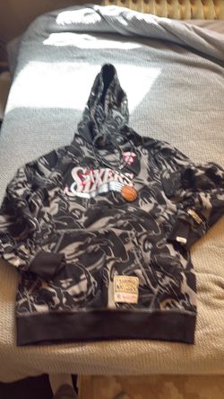 Mitchell & Ness Philadelphia 76ers Hoodie
