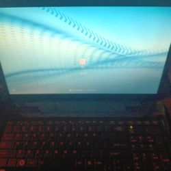 Toshiba  Satellite 