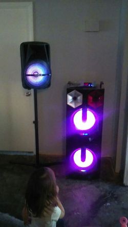 Audio speakers