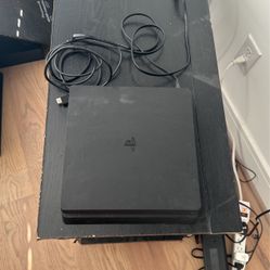 PS4 Console
