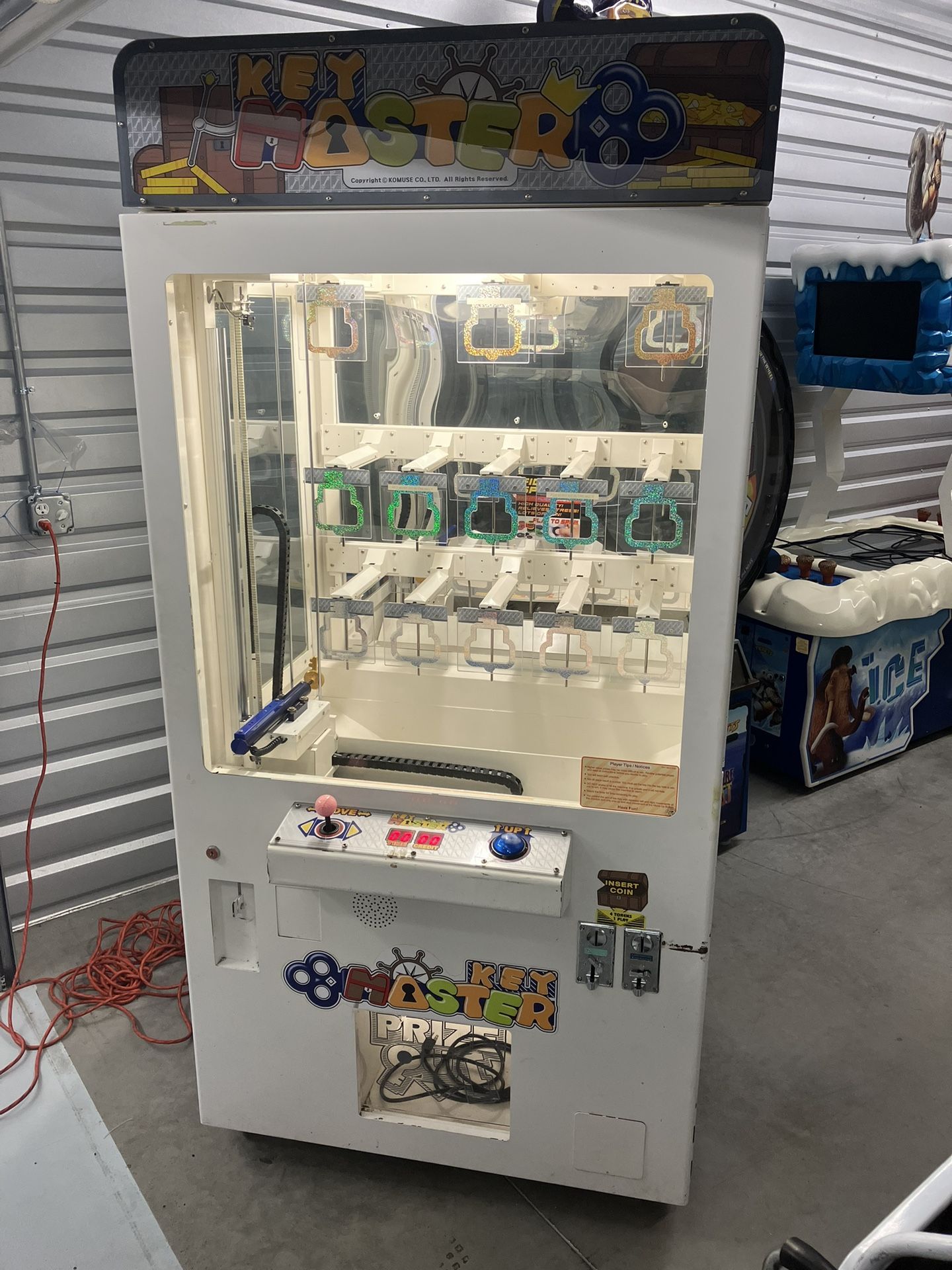 SEGA Key Master Prize Redemption Arcade Game!