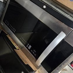 LG Microwave Oven