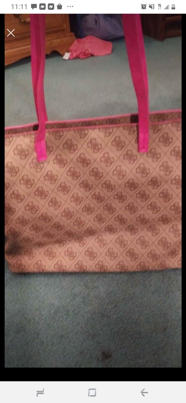 Guess Purse!