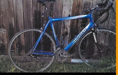 Scattante R550 Road Bike very light weight 54cm