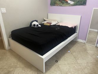 IKEA Malm Bed W/ Mattress And Kallax Cube Organizer
