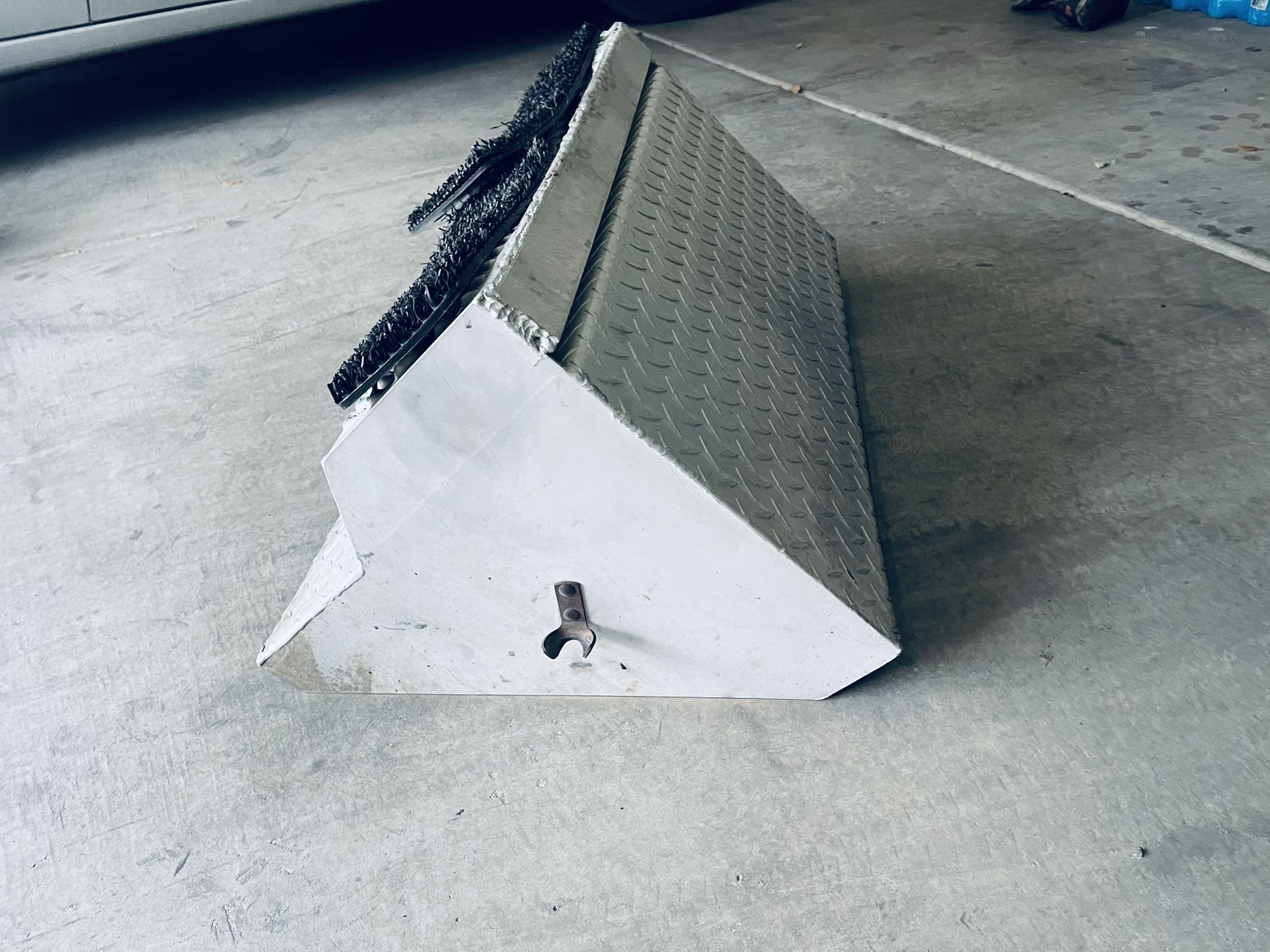 Battery Box For Peterbilt