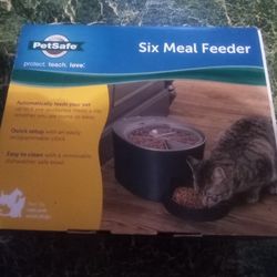 Six Meal Feeder Pet safe Brand New