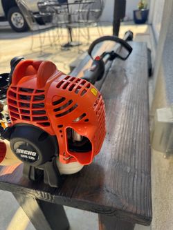 Gas-Powered String Trimmer SRM-225