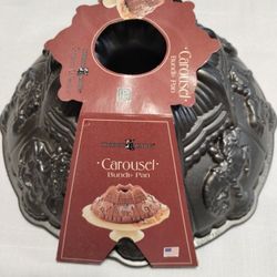 New Nordic Ware Carousel Bundt Pan