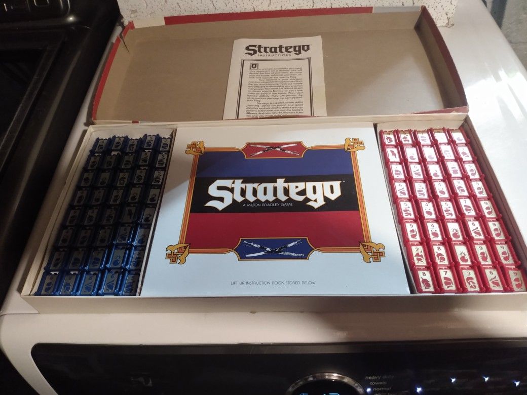 Stratego Board Game 1986 Version 