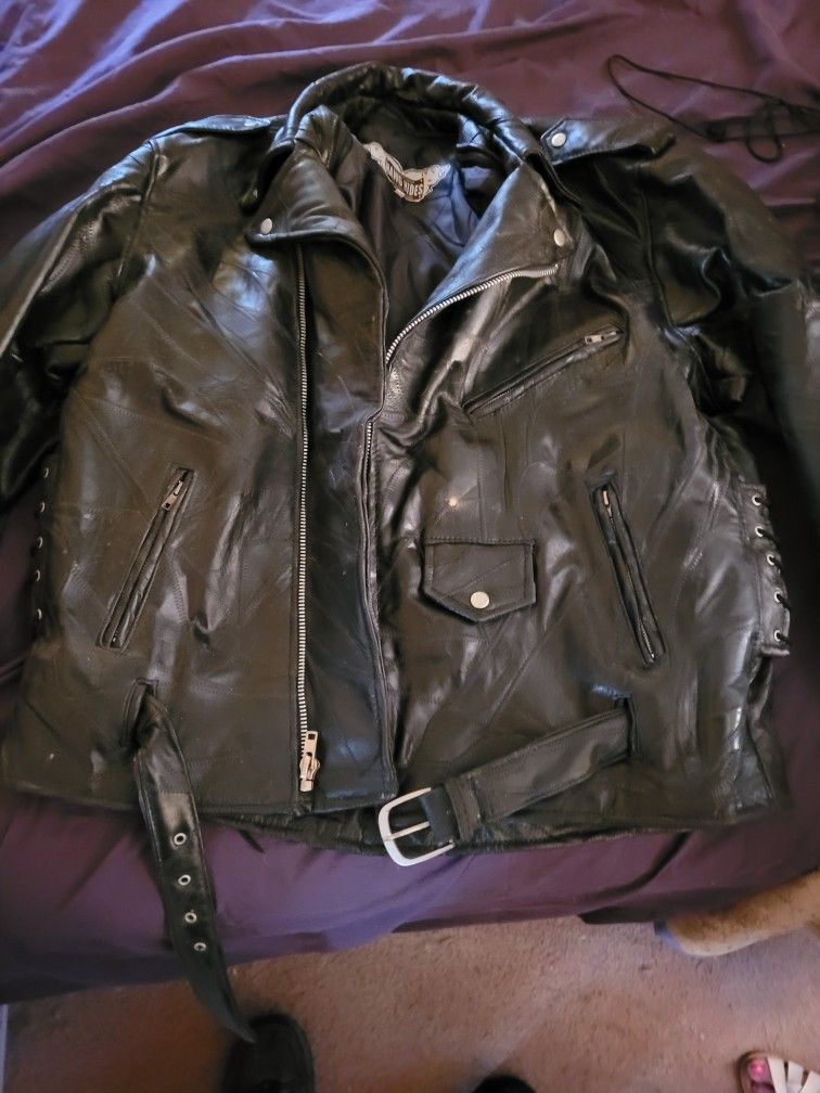 Leather jacket Helmet and leather gloves.