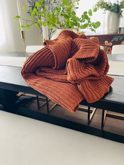 Threshold rust color knit throw blanket-new