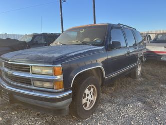 PART OUT: 1995 Chevy Tahoe Parts