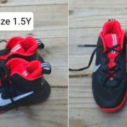 Boys youth size shoes 