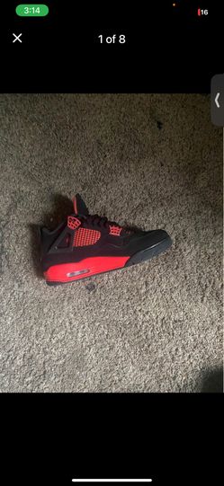Jordan 4s