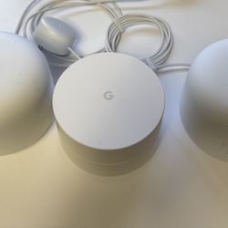 2x Google Nest Wifi Router + 1x Google WiFi Router 