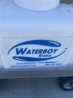 This wagon-mounted, towable, tanker-style hydration system 