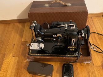 1954 Pfaff Sewing Machine