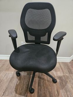 High End Relax the Back Brezza Lifeform Ergonomic Executive Office Desk Chair or Gaming with Memory Foam Seat and mesh back